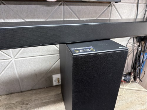 Sn7y sound bar and - bar,